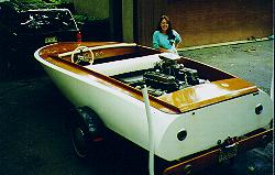 Missile 16' ski boat