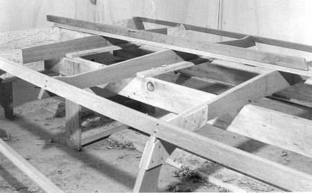 Stiletto plywood ski boat construction 8