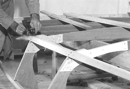 Stiletto plywood ski boat construction 9